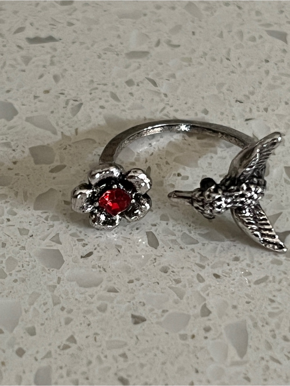 Green Stone Adjustable Hummingbird Rings - Picture 7 of 9